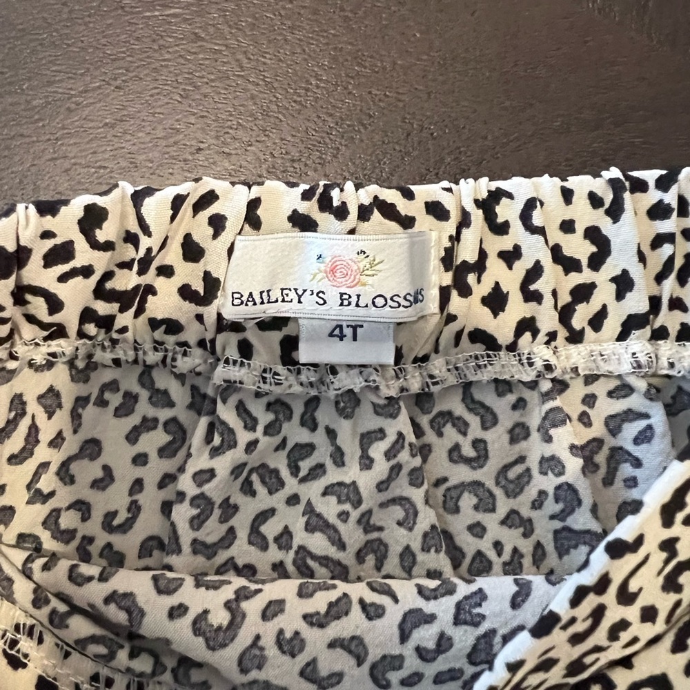 NWOT Cheetah Print Midi Skirt & Bodysuit - Picture 5 of 7